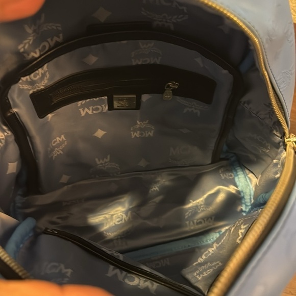 MCM Imprente Monogram Backpack with Detachable clutch - Picture 4 of 10